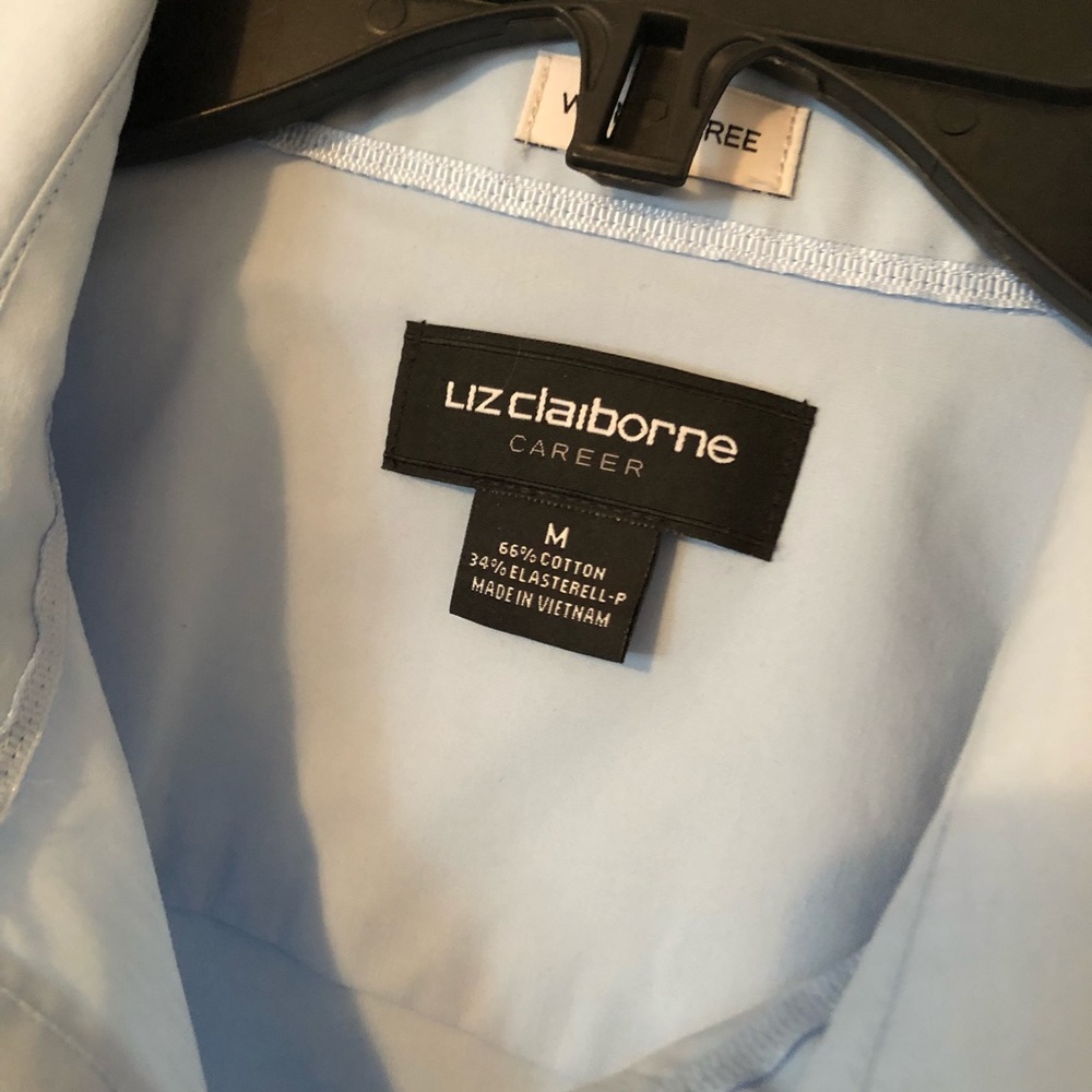 Button down blouse - Picture 2 of 2